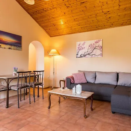 Prázdninový dům Casa Margreco In Analipsi Corfu (city)